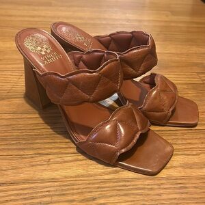 Women’s Vince Camuto slide sandals ￼